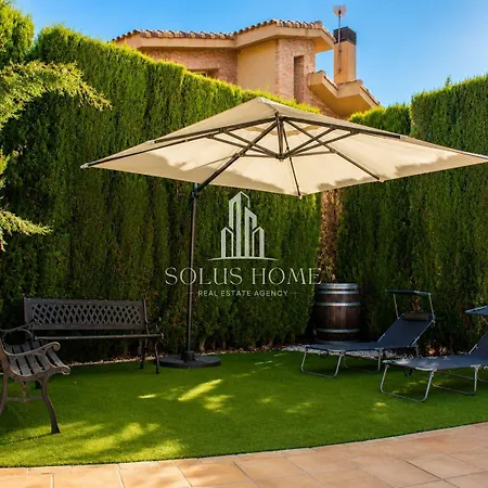 Sunridge La Loma Villa *